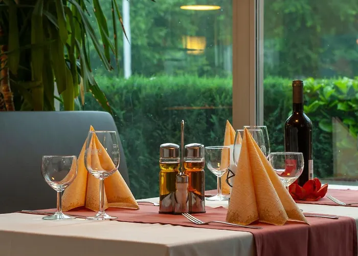 Zum Zecher Hotel 3*